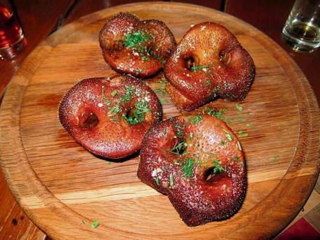 "Котлеты" я не фотографировала, зато нашла фотку пятачков. Просто чтоб вы понимали