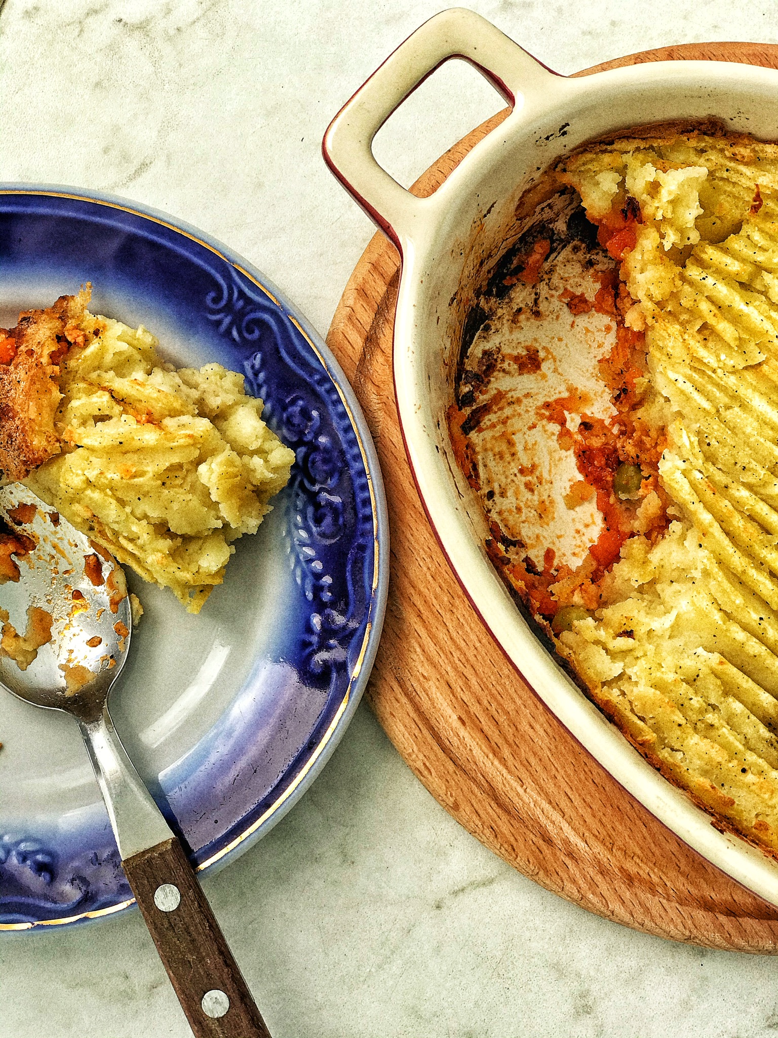 0D297FEA-4F67-4049-A273-B913ABADA8BA